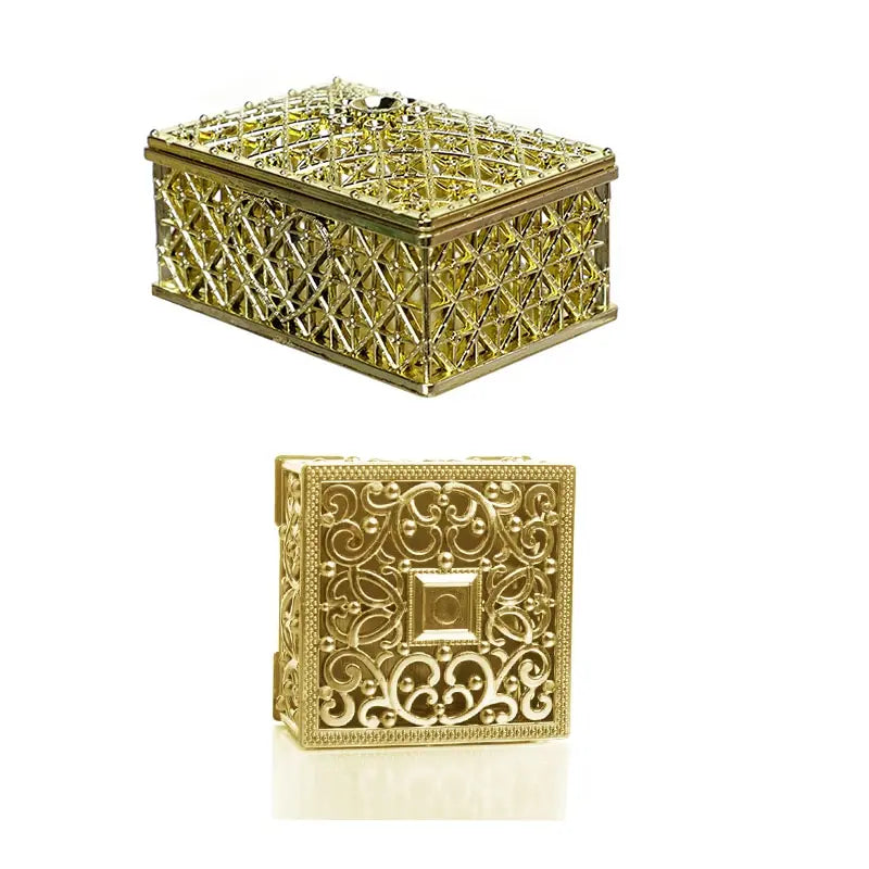 2 PCs Mini Treasure Storage Jewelry Box Silver-color Hollow Flower Pattern Jewelry Case Boxes for Necklace Earring Ring 2030