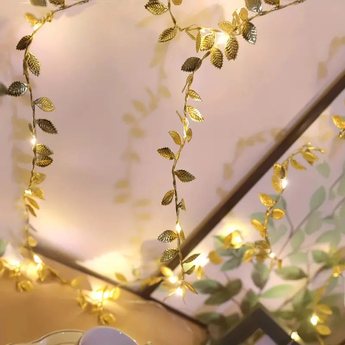 5M 50 LED Fairy Light Leaves Fairy Light Battery Powerd Led Copper Wire String Lights For Home Wedding Party Holiday Decor